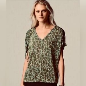 Simply Vera by Vera Wang green gray animal print top. XL new with tags
